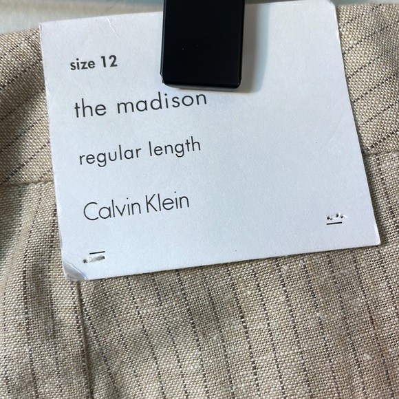 NWT Calvin Klein the Madison linen blend pinstripe pant in size 12. - Picture 5 of 7